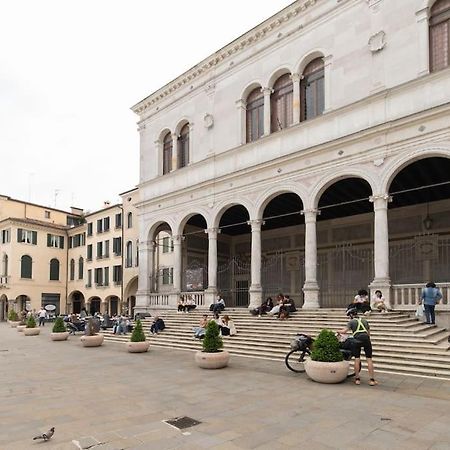 Enjoy Home - Appartamento Orologio, Piazza Dei Signori ปาโดวา ภายนอก รูปภาพ