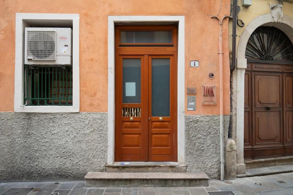 Enjoy Home - Appartamento Orologio, Piazza Dei Signori ปาโดวา ภายนอก รูปภาพ