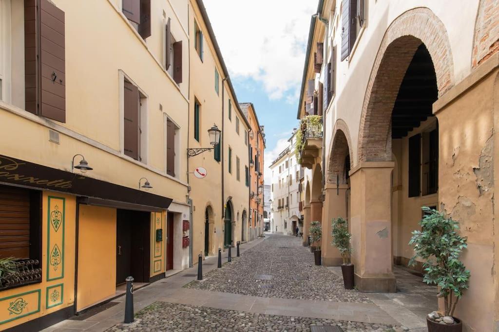Enjoy Home - Appartamento Orologio, Piazza Dei Signori ปาโดวา ภายนอก รูปภาพ