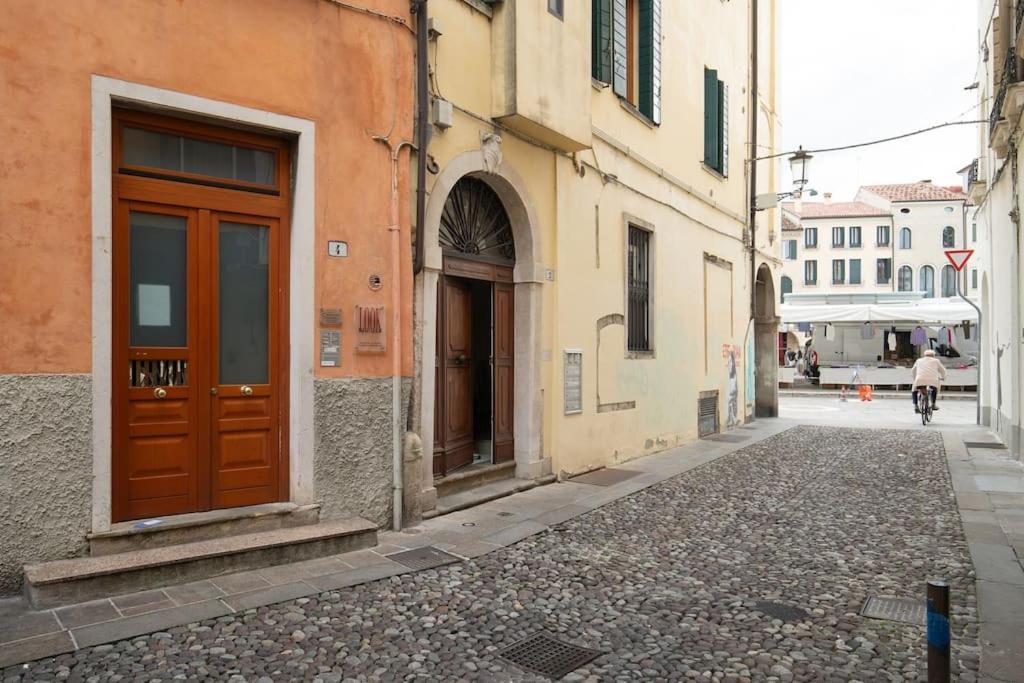 Enjoy Home - Appartamento Orologio, Piazza Dei Signori ปาโดวา ภายนอก รูปภาพ
